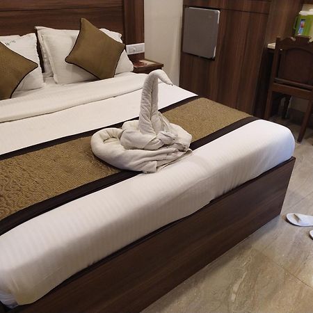 Hotel White Puducherry Buitenkant foto