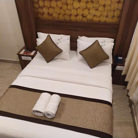 Hotel White Puducherry Buitenkant foto