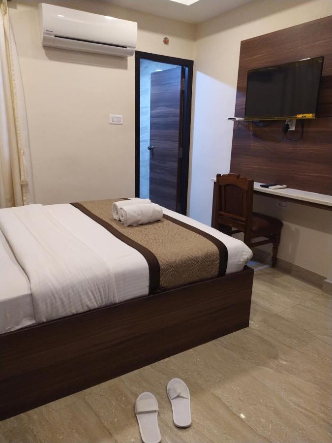 Hotel White Puducherry Buitenkant foto