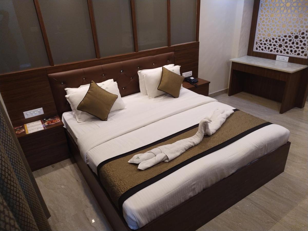 Hotel White Puducherry Buitenkant foto