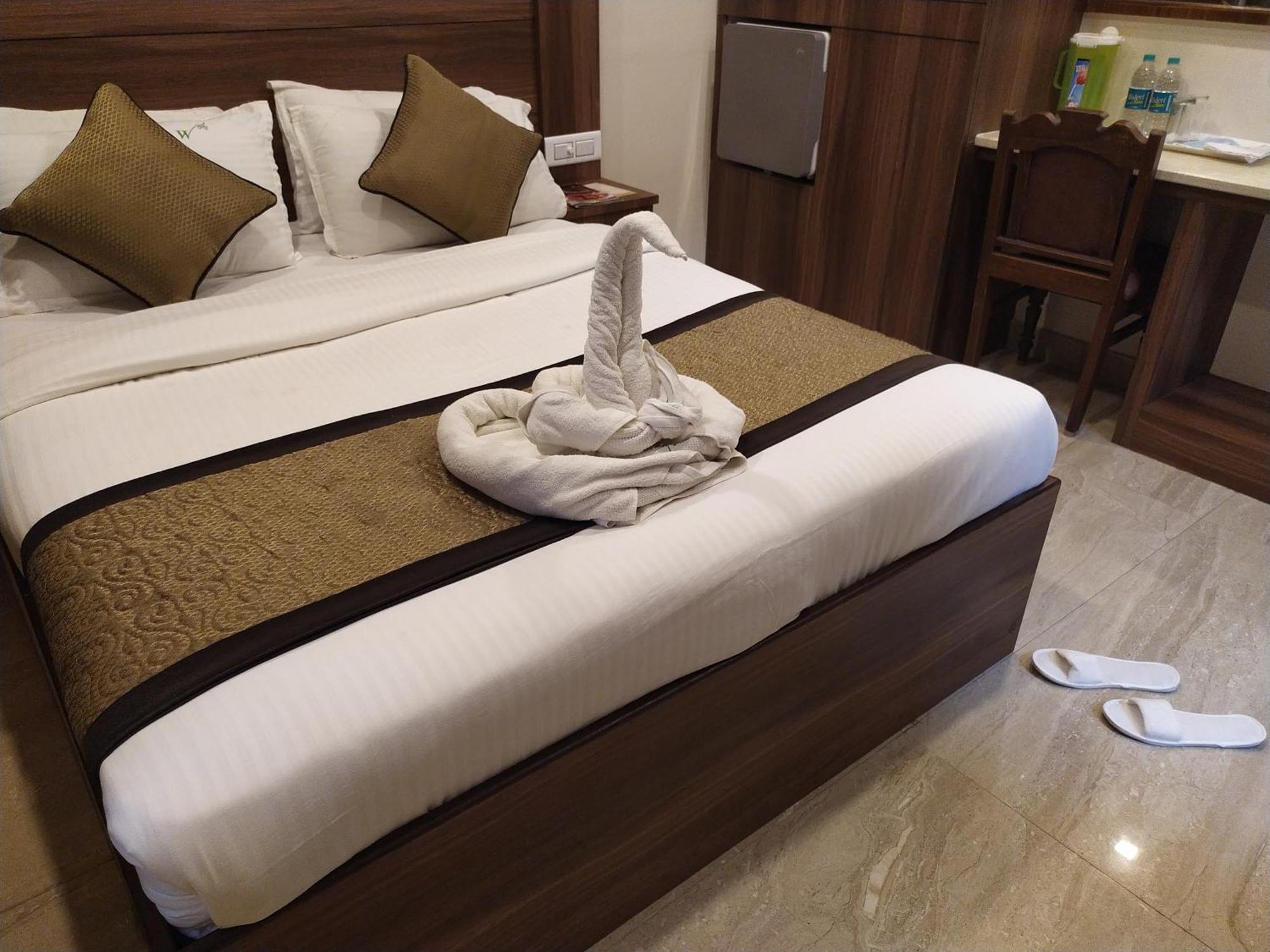 Hotel White Puducherry Buitenkant foto