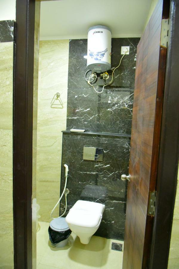 Hotel White Puducherry Buitenkant foto